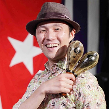 写真：パーカッション笠井亮さん